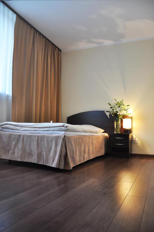 Hotel Pojezierze Szczecinek Esterno foto