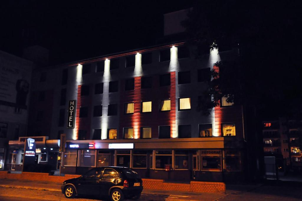 Hotel Pojezierze Szczecinek Esterno foto